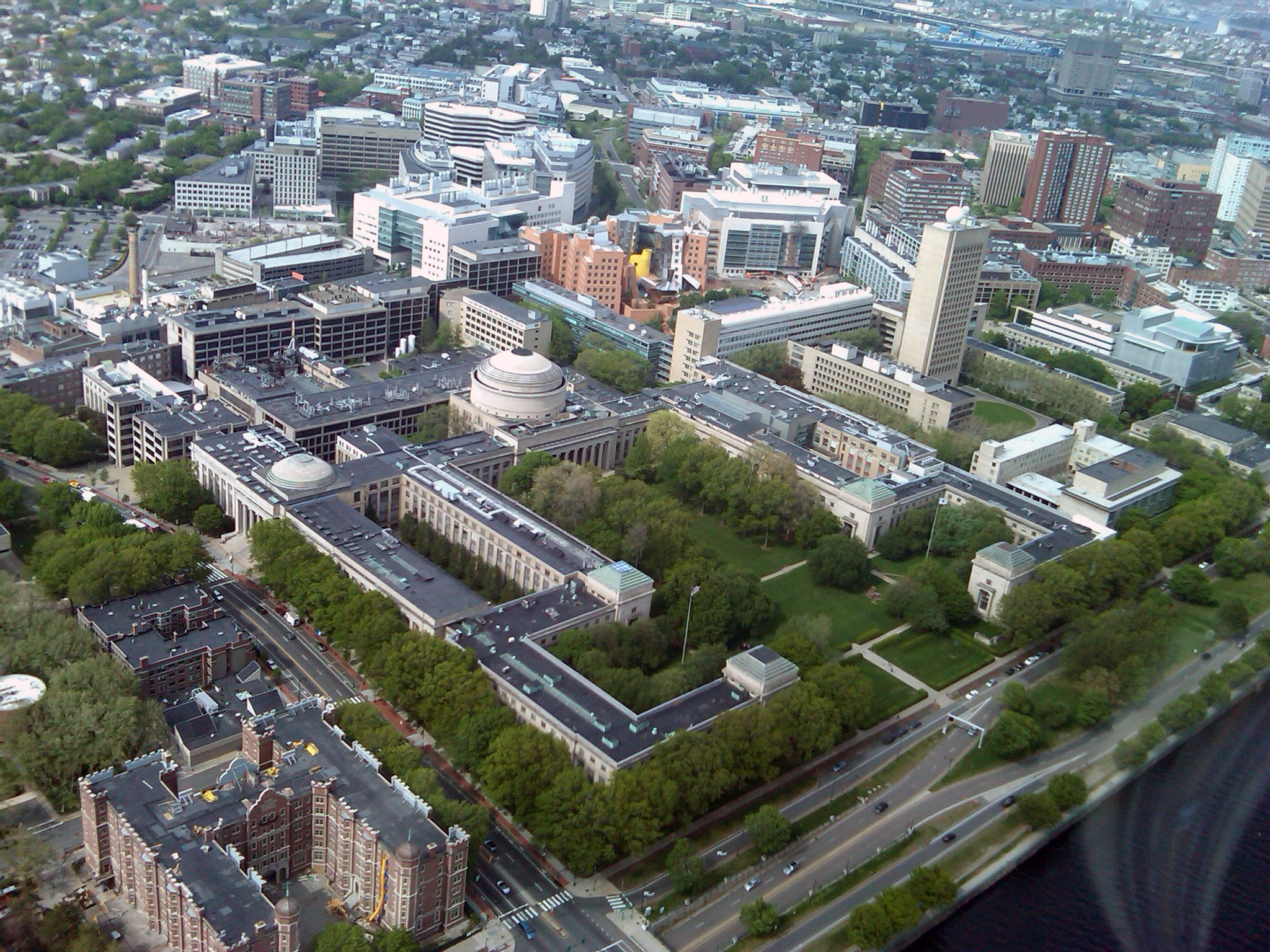 MIT_Main_Campus_Aerial (1)
