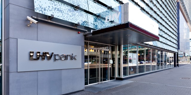 lhv bank bitcoins