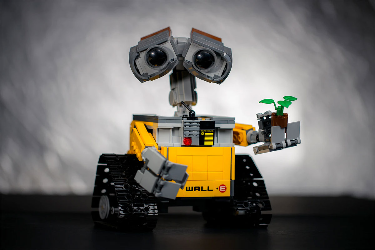 Sophia, la robot, lanzará la primera colección de arte NFT creada por