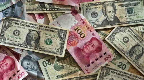yuan y dólar