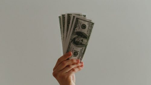 dinero estimulo EEUU unsplash