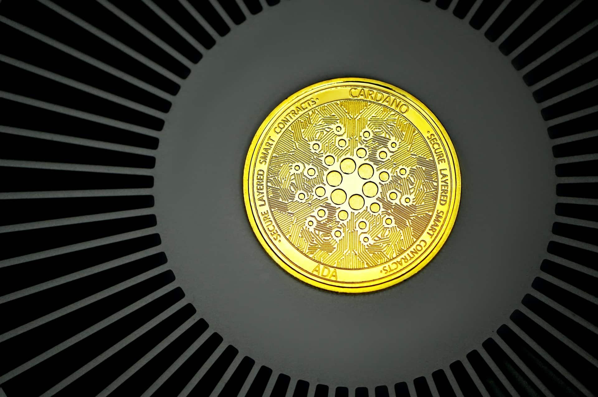 Cardano: cumplimiento de medidas regulatorias, nueva cadena lateral compatible con Ethereum y debut en Japón